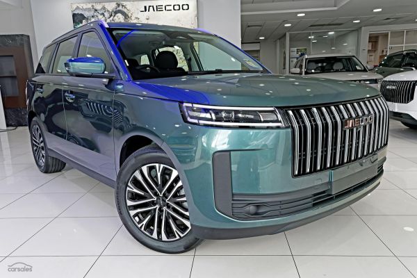 2026 Jaecoo J5  Track image