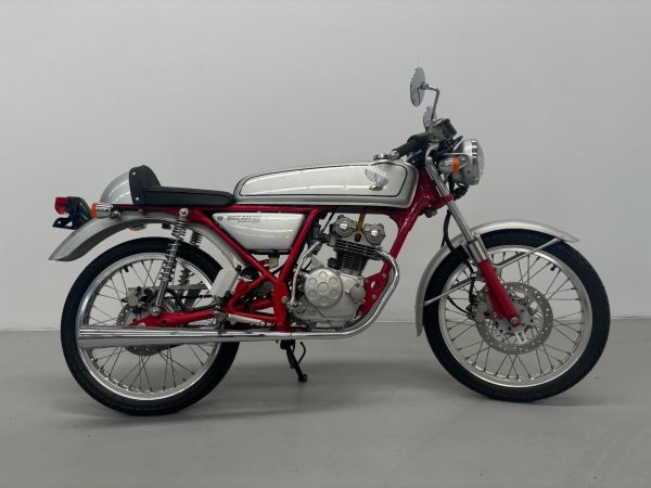 1997 Honda Dream BIKE 50 / AC15 (CB50) image