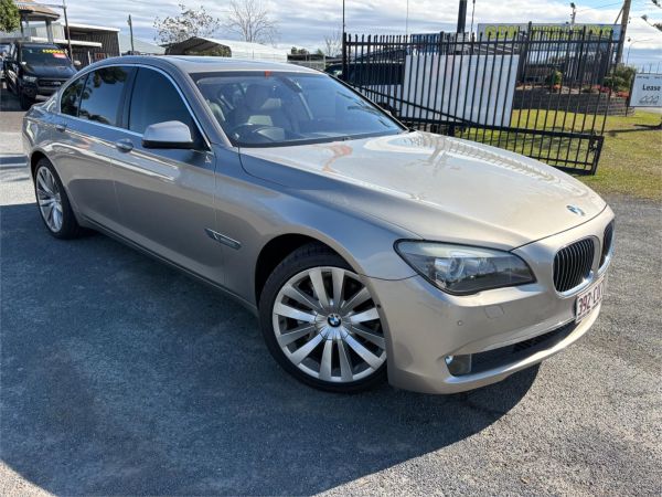 2010 BMW 7 Series Sedan F01 MY1110 730d image