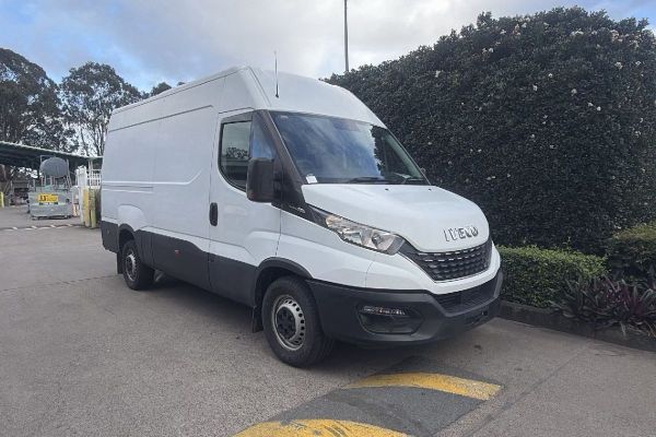 2022 Iveco Daily  35S14V image