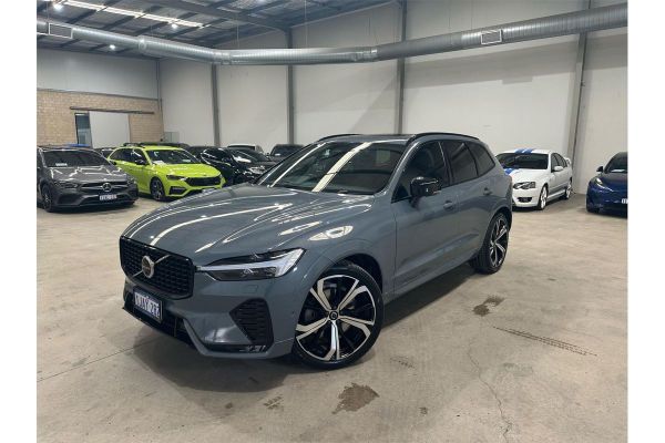 2021 Volvo XC60  B6 R-Design image