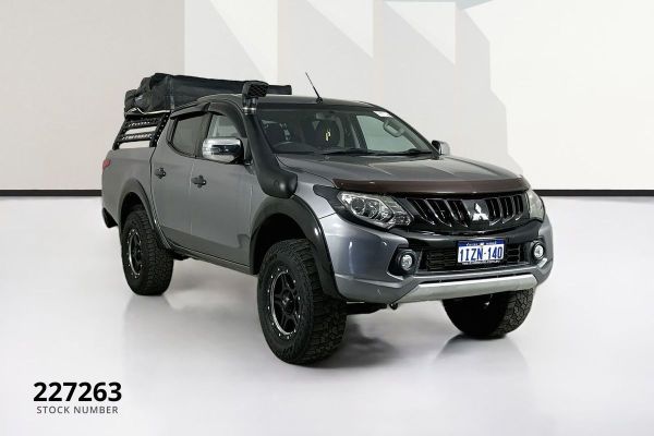 2017 Mitsubishi TRITON GLS (4x4) SPORTS EDT MQ MY17 4X4 image