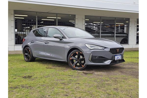 2024 Cupra Leon KL V image