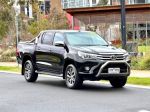 Image for 2018 TOYOTA HILUX DUAL CAB UTILITY GUN126R MY17 SR5 (4x4)
