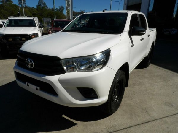 2016 Toyota Hilux GUN125R Workmate Double Cab White 6 Speed Sports Automatic Utility