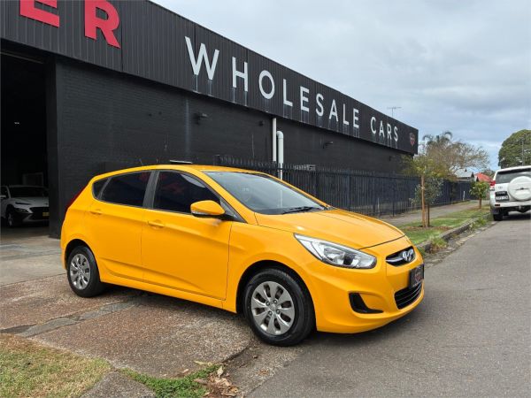 2016 Hyundai Accent Hatchback RB4 MY16 Active image