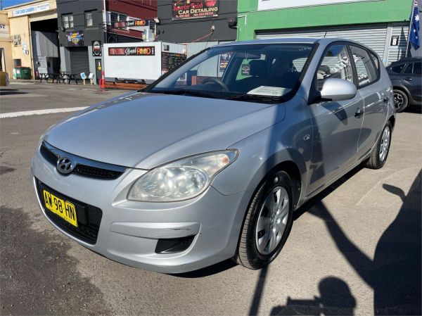 2008 HYUNDAI i30 5D HATCHBACK FD SX image