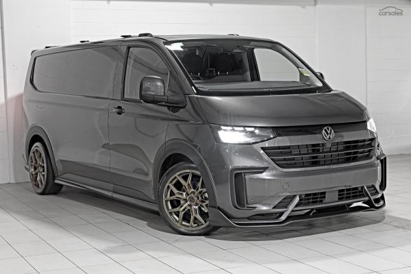 2025 Volkswagen Transporter T7  image
