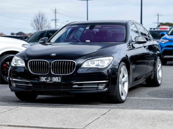 2013 BMW 7 Series Sedan F01 LCI 730d image