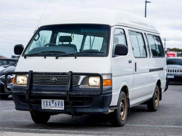 1998 Toyota Hiace Bus RZH125R Commuter image