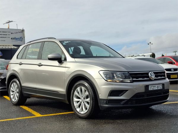 2016 Volkswagen Tiguan Wagon 5N MY17 110TSI Trendline image