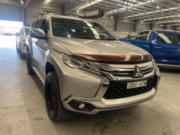 2016 Mitsubishi Pajero Sport Wagon QE MY17 Exceed image