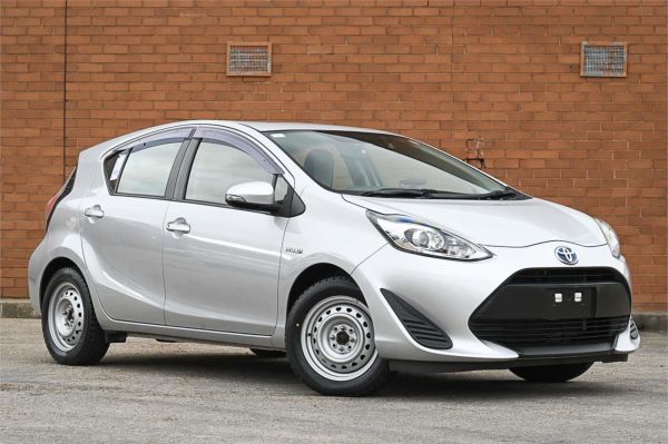 2019 Toyota Aqua Hatchback NHP10 2WD image