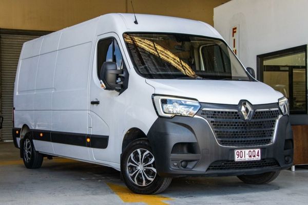 2020 Renault Master X62 Pro Mid Roof LWB AMT 110kW image