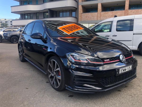 2019 Volkswagen Golf MK VII GTI image