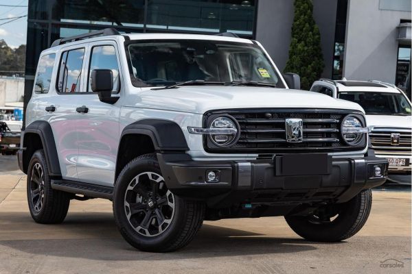 2026 GWM Tank 300 Ultra Hi4-T PHEV Auto 4x4 image