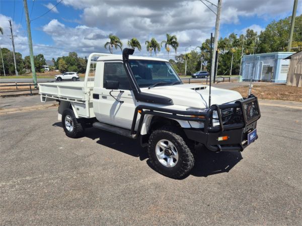 2016 Toyota Landcruiser Cab Chassis VDJ79R GXL image