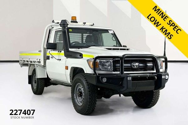 2023 Toyota Landcruiser VDJL79R Workmate image
