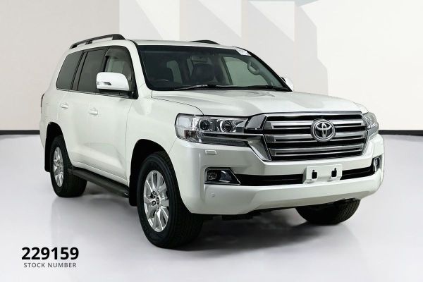 2018 Toyota LANDCRUISER VX (4x4) VDJ200R MY16 image