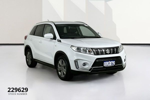 2024 Suzuki Vitara   image