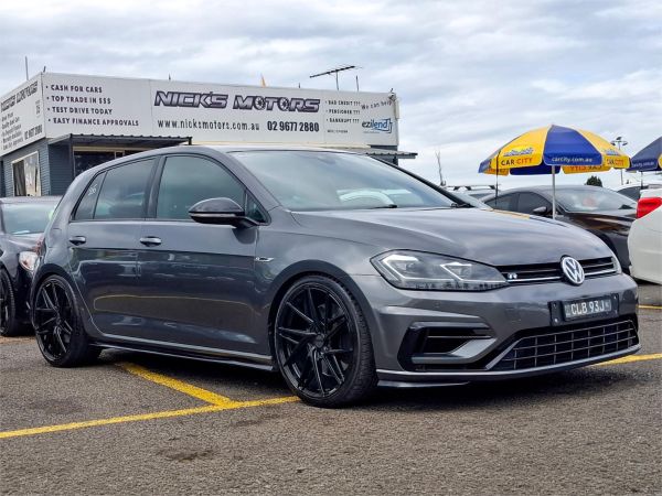 2017 Volkswagen Golf Hatchback 7.5 MY18 R Grid Edition image