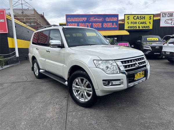 2018 Mitsubishi Pajero NX GLX image