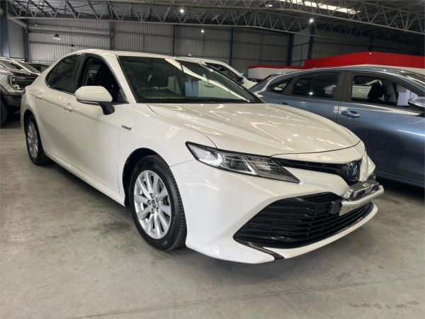 2018 Toyota Camry Sedan AXVH71R Ascent image