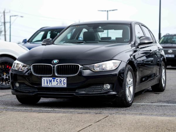2013 BMW 3 Series Sedan F30 MY0813 316i image