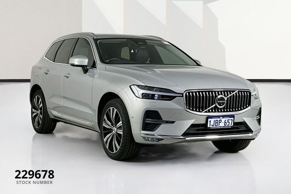 2021 Volvo XC60  B5 Inscription image