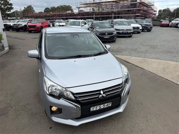2021 Mitsubishi Mirage LB ES image