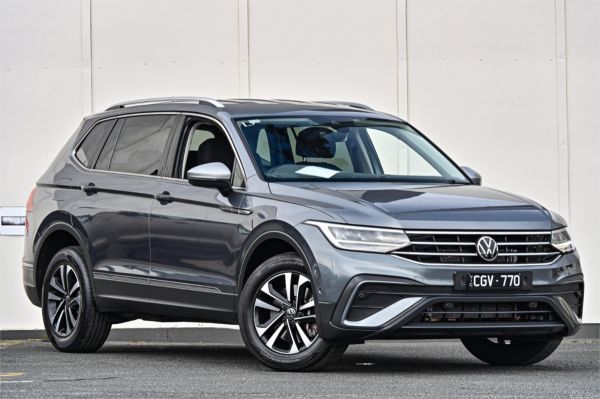 2023 Volkswagen Tiguan Allspace 5N Adventure image