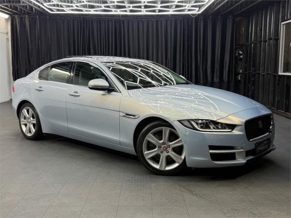 2015 Jaguar XE Sedan X760 16MY 25t Prestige image