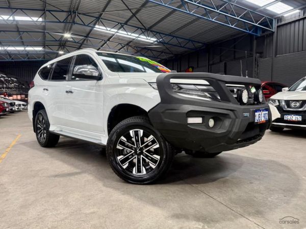 2021 Mitsubishi Pajero Sport QF GLS image