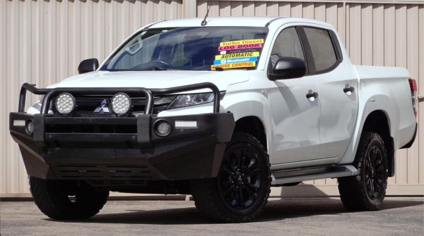 2021 MITSUBISHI TRITON DOUBLE CAB P/UP MR MY22 GLX-R (4x4) image