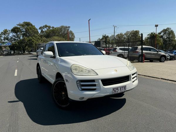 2009 Porsche Cayenne E1 II MY09 Diesel White 6 Speed Sports Automatic Wagon image