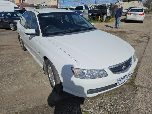 2002 Holden Berlina Sedan VX II image