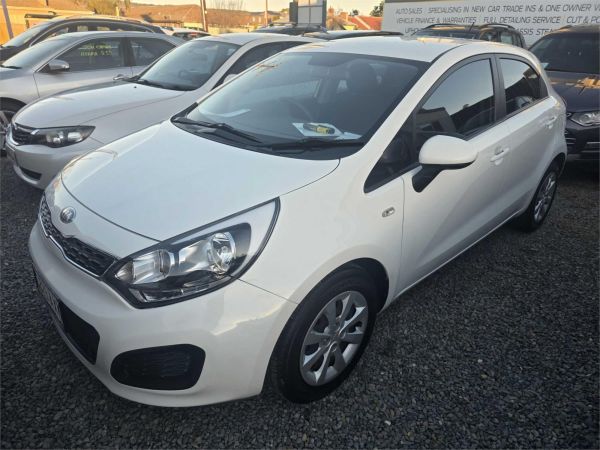2013 Kia Rio Hatchback UB MY13 S image
