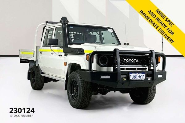 2023 Toyota Landcruiser GDJL79R Workmate image