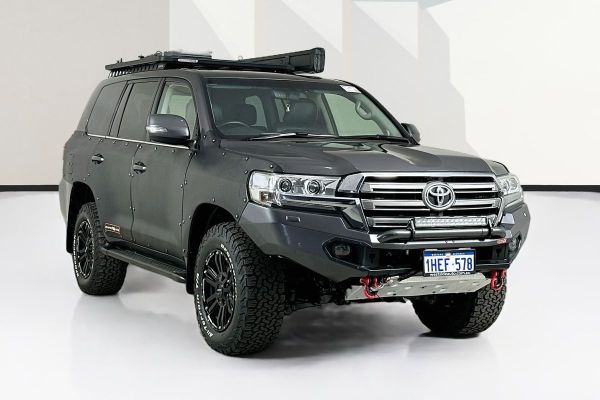 2020 Toyota Landcruiser VDJ200R VX image