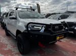 Image for 2020 Toyota Hilux GUN126R SR5