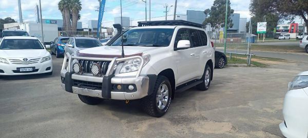 2012 Toyota LandCruiser Prado SUV 4x4  diesel auto image