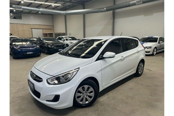 2016 Hyundai Accent Active RB4 image