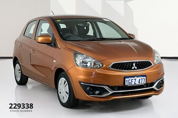 2016 Mitsubishi MIRAGE ES LA MY15 image