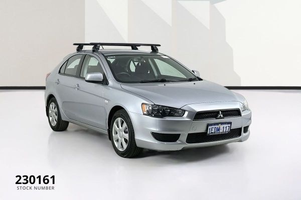 2013 Mitsubishi LANCER ES SPORTBACK CJ MY13 image