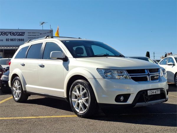 2013 Dodge Journey Wagon JC MY13 R/T image