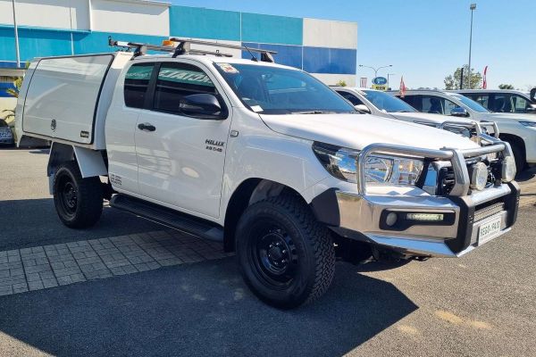 2019 Toyota Hilux SR GUN126R 4X4 image