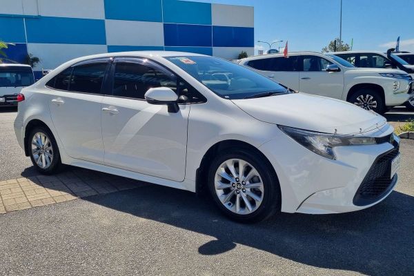 2020 Toyota Corolla Ascent Sport MZEA12R image