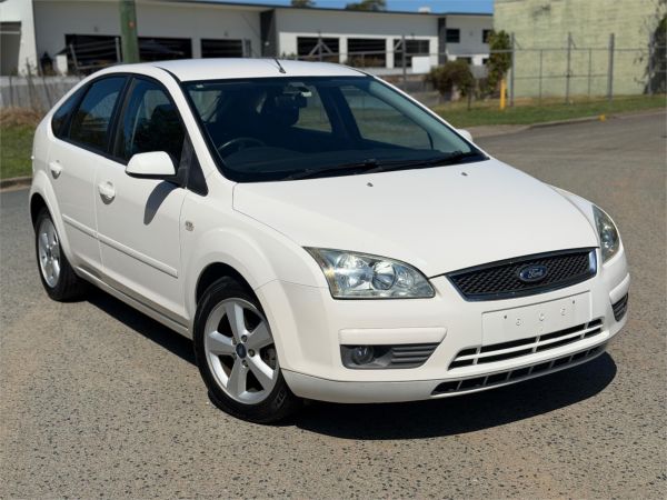 2006 Ford Focus Hatchback LS LX image
