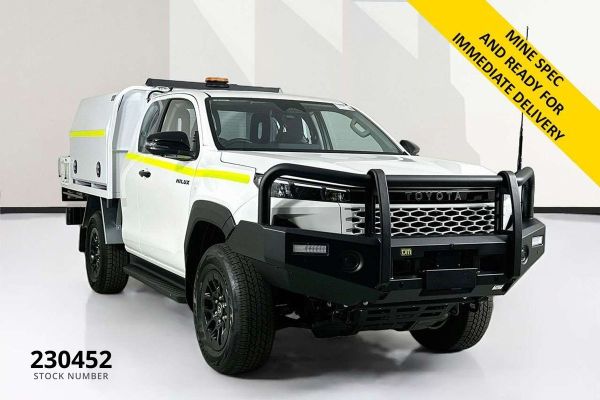 2026 Toyota Hilux GUN226R SR image