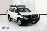 Image for 2020 Toyota Landcruiser VDJ200R GX